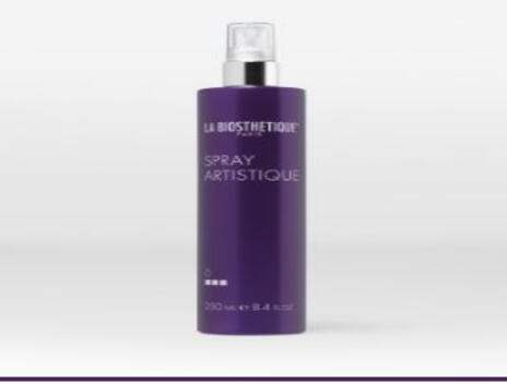 Eine schlammfarbene Dose "Molding Cream" von La Biosthétique Paris mit pflegender Modelliercreme für lockiges & glattes Haar.